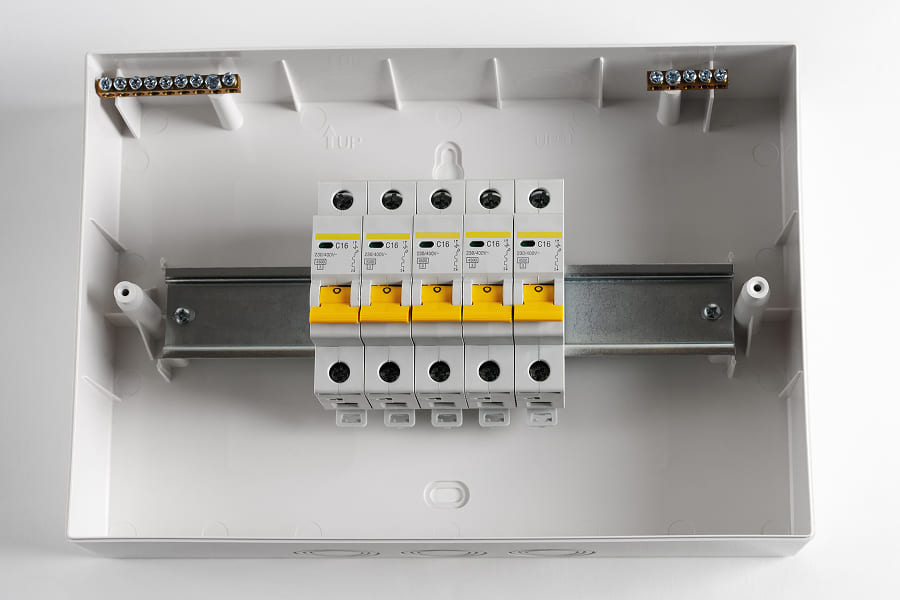 Автоматы дифференциальной защиты на DIN-рейке
