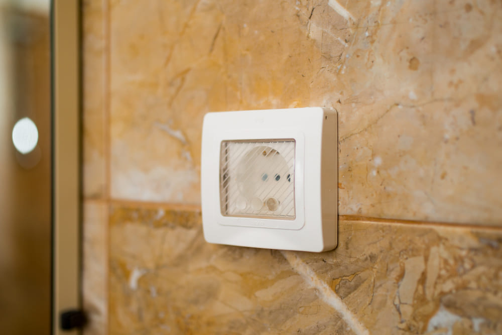 Влагозащищенная розетка