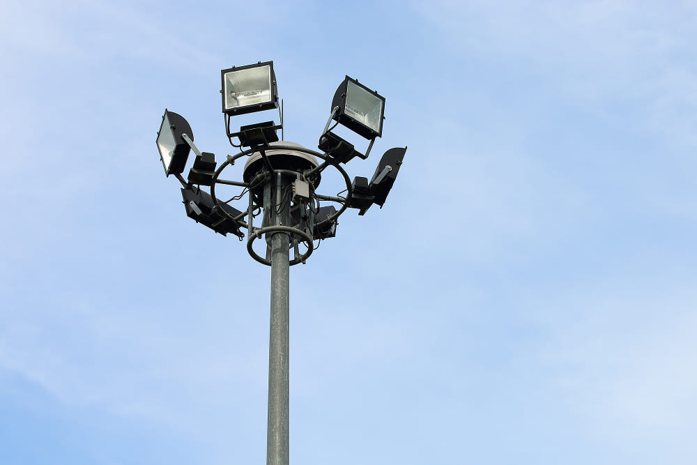 Светодиодные прожекторы для уличного освещения Светодиодные прожекторы для уличного освещения